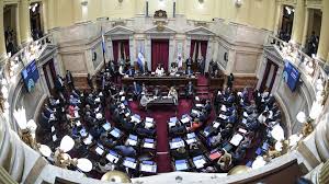 Ficha Limpia: el Gobierno exige compromiso por escrito a senadores y expone tensiones internas
