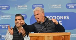Claudio Poggi arrasa en San Luis y consolida su poder político
