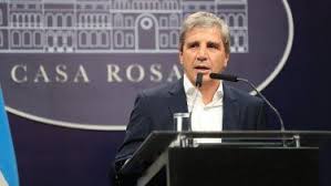 El gobierno intensifica el ajuste fiscal para cumplir metas con el fmi