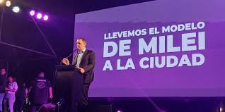 El gobierno aceleró anuncios para favorecer la campaña de Adorni