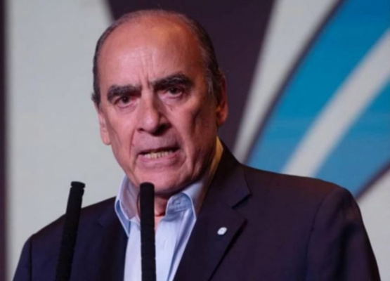 Empresarios piden institucionalidad y Francos les recuerda el 2023