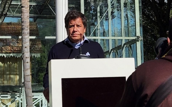 Facundo Manes lanza “Para Adelante” y compara a Milei con Cristina: “Son populismos de distinto signo”