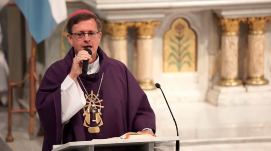 García Cuerva le habló a Milei en el Tedeum: “No se construye desde la guerra entre nosotros” 