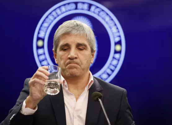 la economía se desplomó 1,8% en marzo y se encienden las alarmas en sectores clave