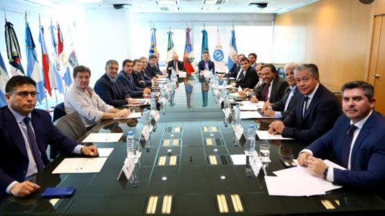  Los gobernadores se alinean: buscan diálogo con Milei para evitar confrontaciones