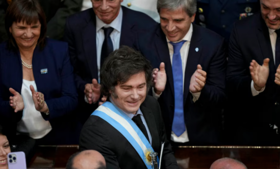  Milei, en jaque: vetos, alianzas tensas y presión de los gobernadores