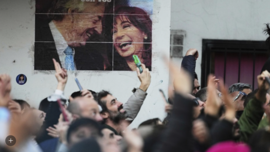debaten si marchar a Plaza de Mayo o al Congreso