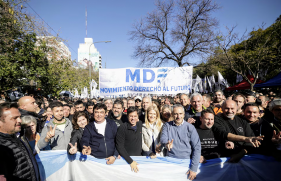 Kicillof arma la rosca: convoca a una mesa de diálogo para ordenar el PJ bonaerense