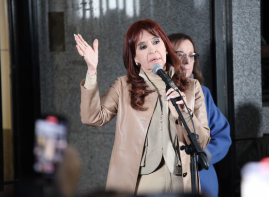 “Tenés a media Argentina que no llega a fin de mes”