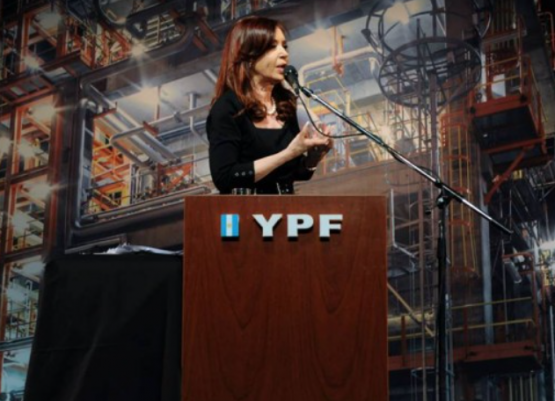 Cristina pidió al PJ que rechace el fallo de Preska por YPF