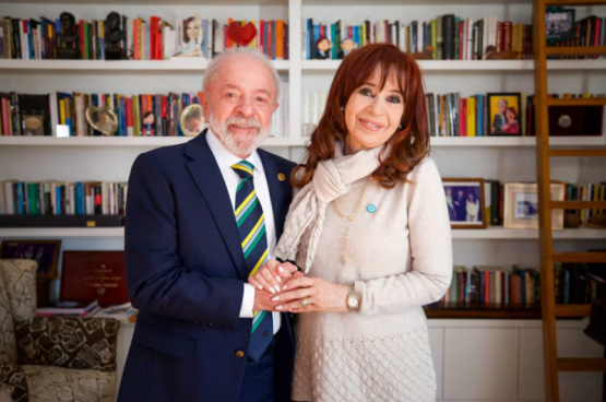 Cristina Kirchner recibió a Lula da Silva en su casa de Constitución