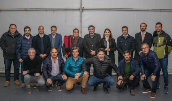 Intendentes K rechazan el desdoblamiento y complican a Kicillof