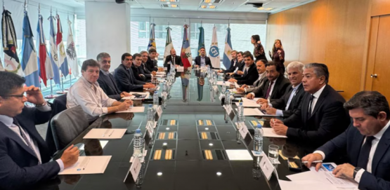 Milei ninguneó a los gobernadores y crece la tensión federal