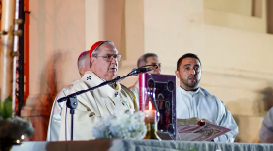 La Iglesia le da un sermón a Milei: “¿Cuándo la plata para los jubilados?”