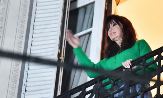 Vialidad explota en cadena de fuego: CFK corre riesgo de perderlo todo