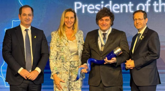 Milei dona su premio de oro y abre ONG para alinear a América Latina con Israel