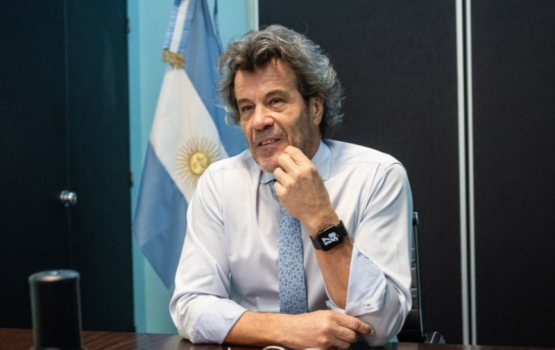 no explican cobro de USD 800.000