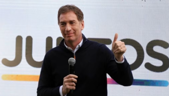 Santilli se muestra firme: “Acompañamos el cambio que lidera Milei”