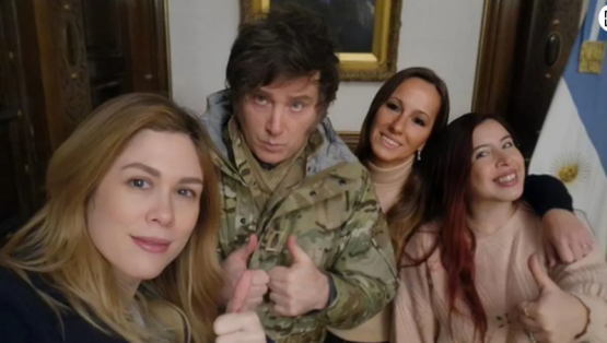 Milei viste uniforme militar y almuerza con sus Granaderos