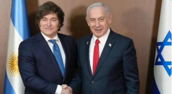 Abogados piden arresto de Netanyahu si pisa Argentina