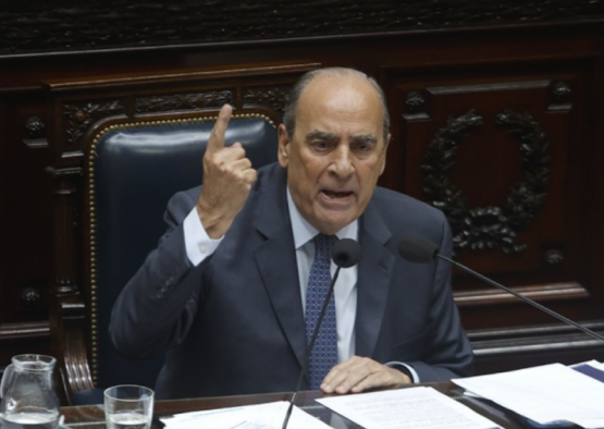 “Gordo Dan” incomoda al oficialismo con su furia tuitera: Francos lo confronta y él redobla la apuesta
